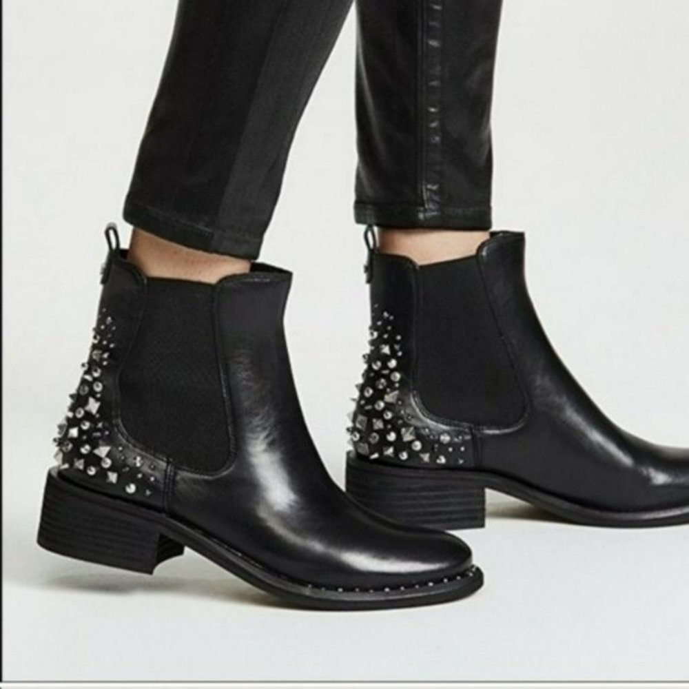 Sam Edelman Black Dover Embellished Chelsea Bootie Black -8.5 - Picture 1 of 11